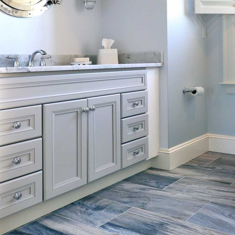 The-tilery-ocean blue bath floor